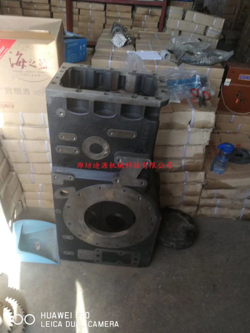 昌都地區雷沃歐豹拖拉機配件 搖臂支架焊合與魯中454B農機配件詳解